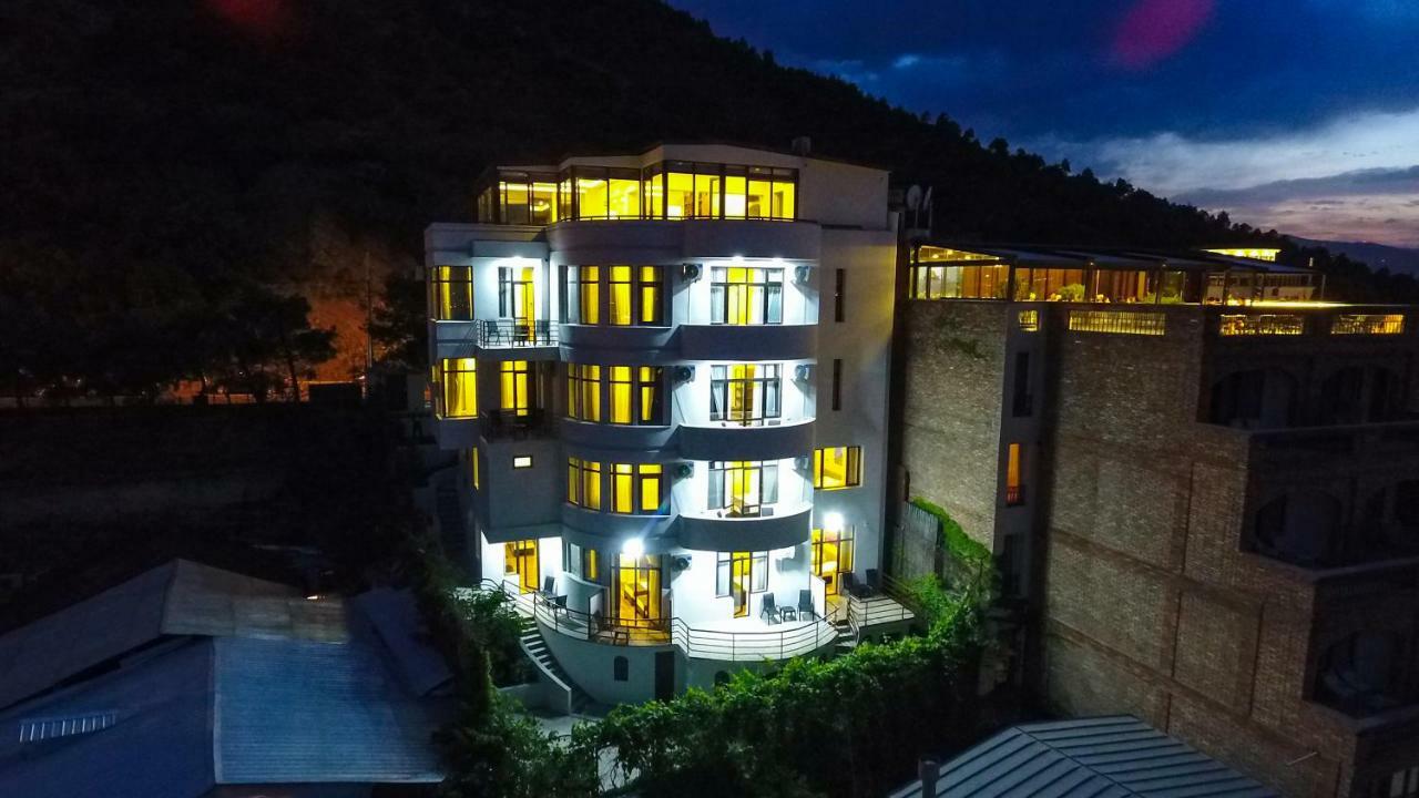 טביליסי Vista Hotel מראה חיצוני תמונה